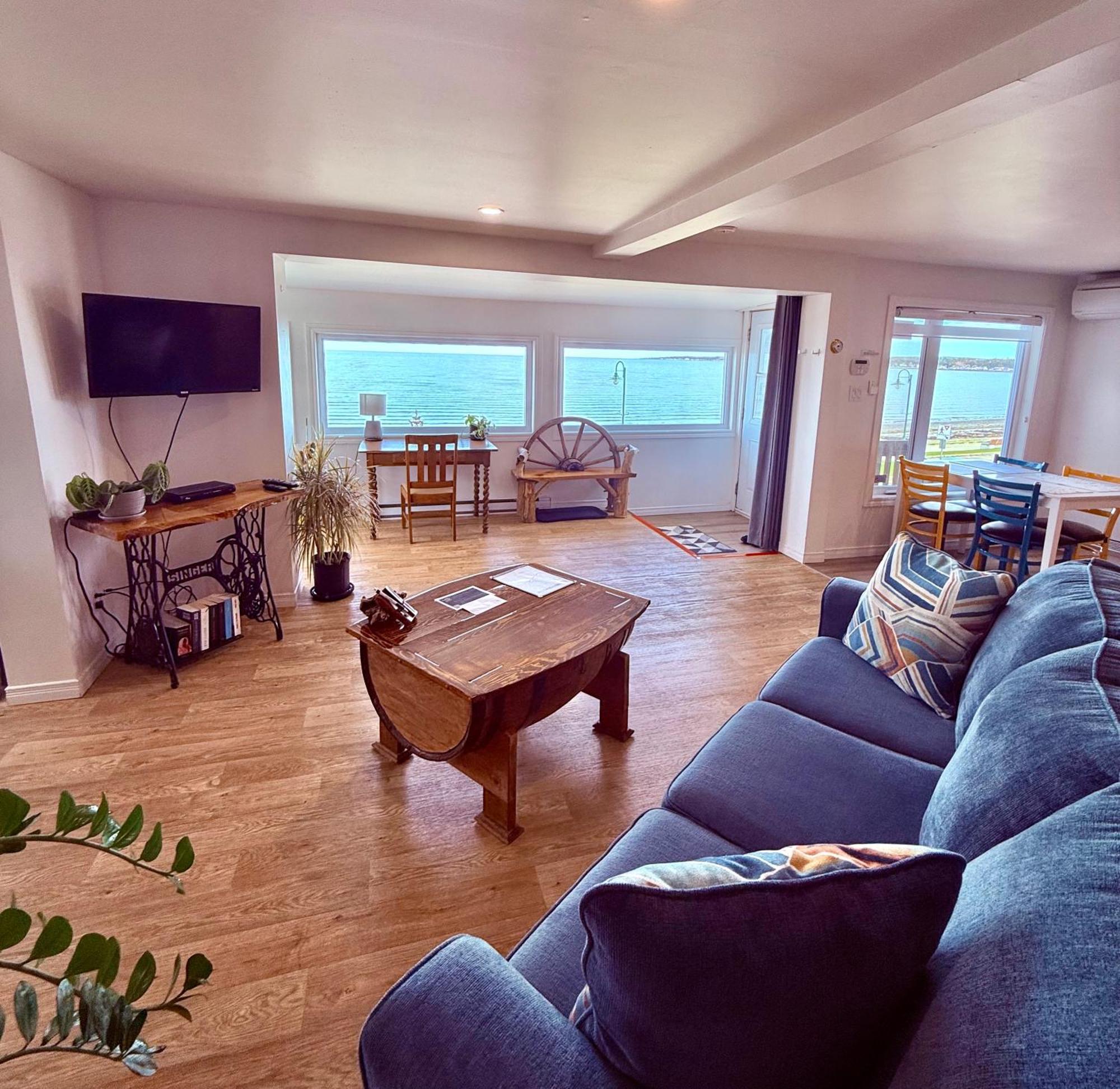 L'Appat Buvette Et Couchette De Sainte-Luce - Appartements De Vacances Modernes, Calmes Et Ressourcant Sur Le Fleuve Zewnętrze zdjęcie